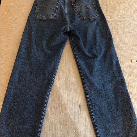 Levi’s Ribcage Straight Crop - Picture 3 of 6